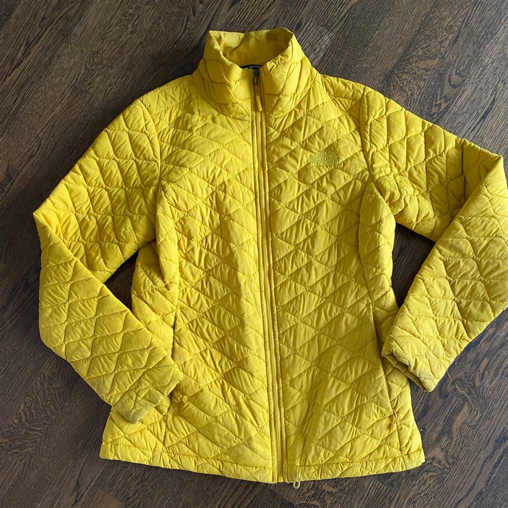 Womens M NorthFace Jacket